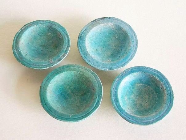 一套四个盘子 -（0375-1）